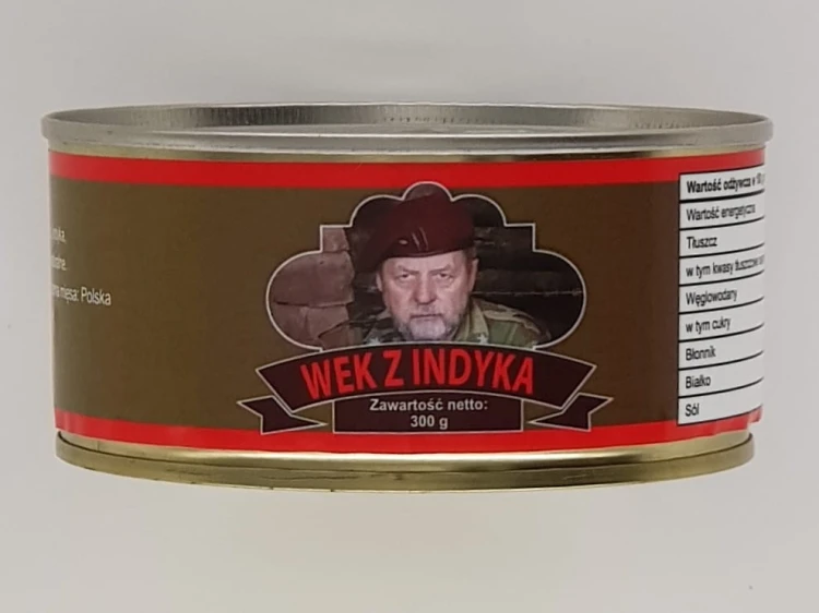 712